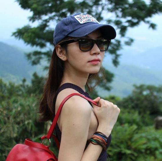 MC Anh Tuấn có vợ kém 14 tuổi xinh đẹp nhưng ít khi khoe ảnh